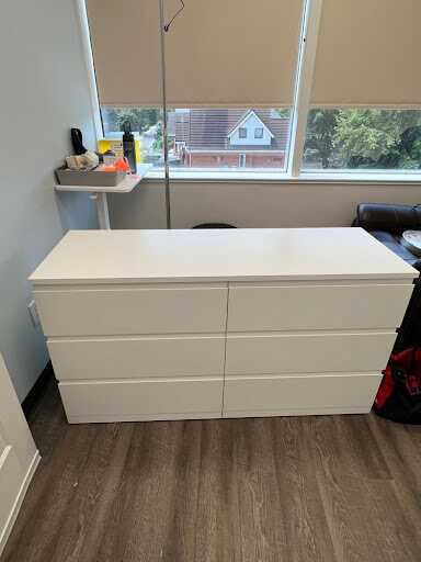 Furniture assembly